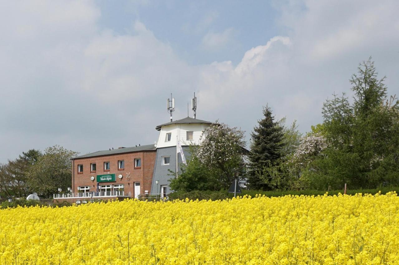 Landgasthof Waabs Muhle Hotel Eksteriør billede